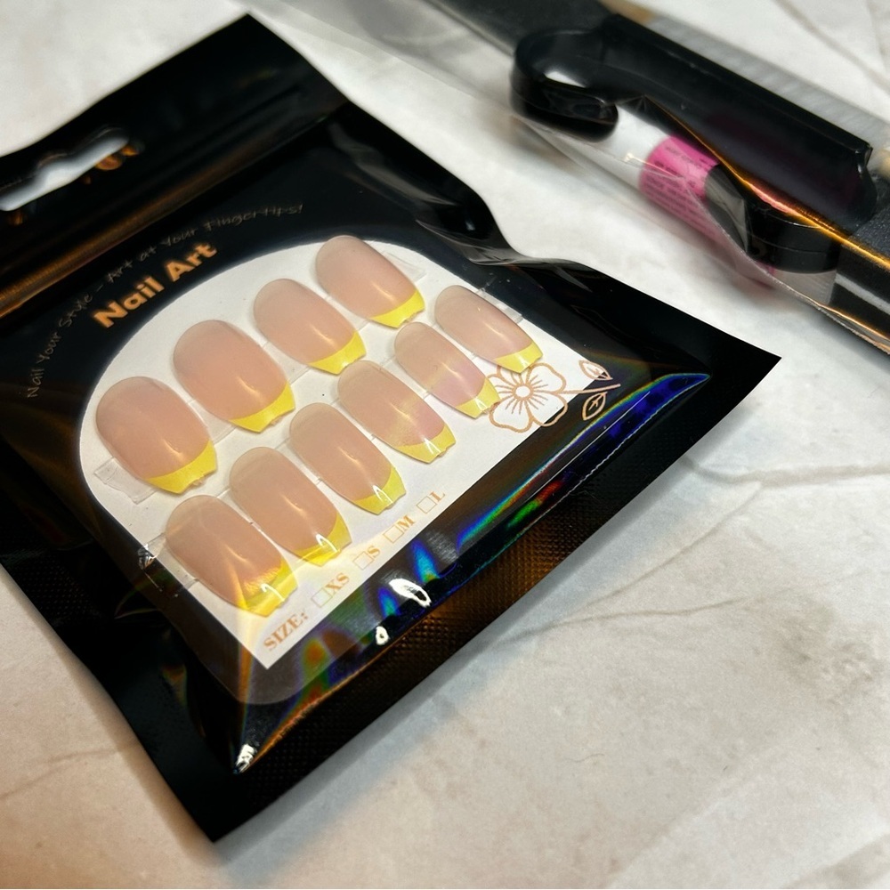 30 Piece Nail Art Set